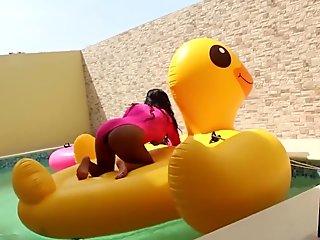 Pussy Party Poolside Fucking Herself And Cumming!