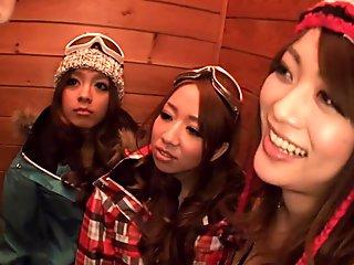 Akari Hoshino,Rin Aikawa,Wakana Kinoshita in Snowboarder Seduction - CosplayInJapan